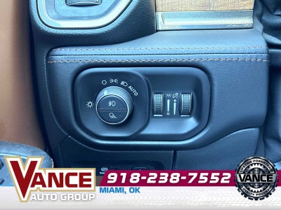 2020 RAM Ram 1500 Laramie Longhorn Crew Cab 4x4 5'7' Box