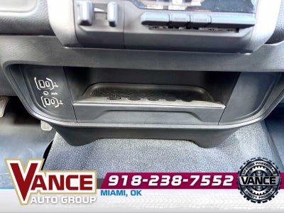 2024 RAM 3500 Tradesman Crew Cab 4x4 8' Box