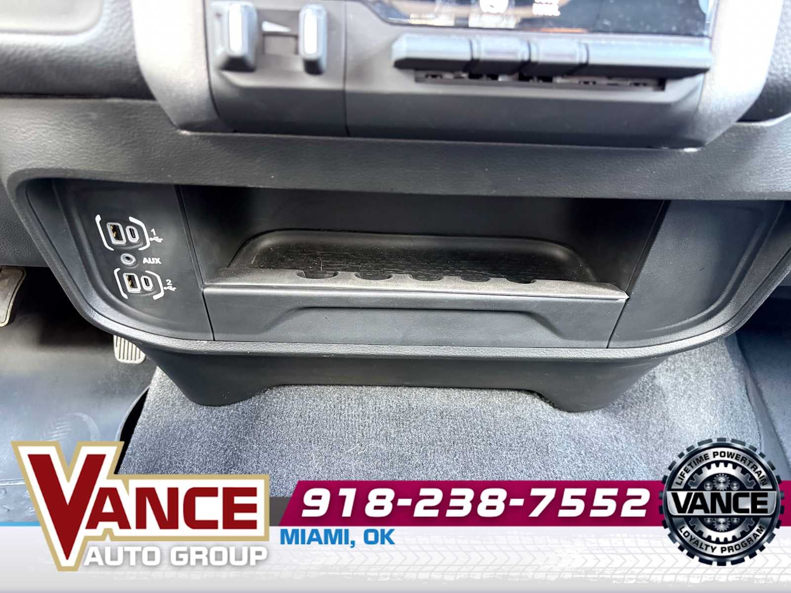 2024 RAM 3500 Tradesman Crew Cab 4x4 8' Box