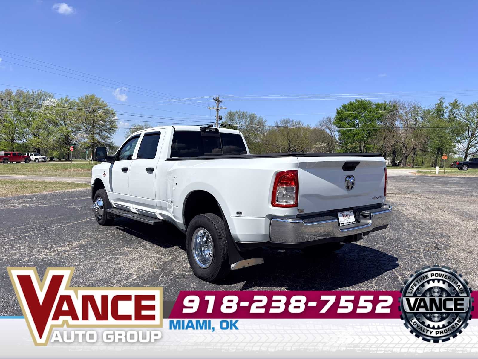 2024 RAM 3500 Tradesman Crew Cab 4x4 8' Box