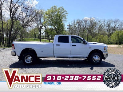 2024 RAM 3500 Tradesman Crew Cab 4x4 8' Box