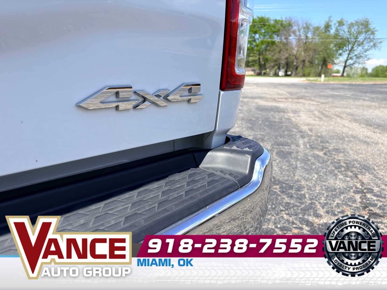 2024 RAM 3500 Tradesman Crew Cab 4x4 8' Box