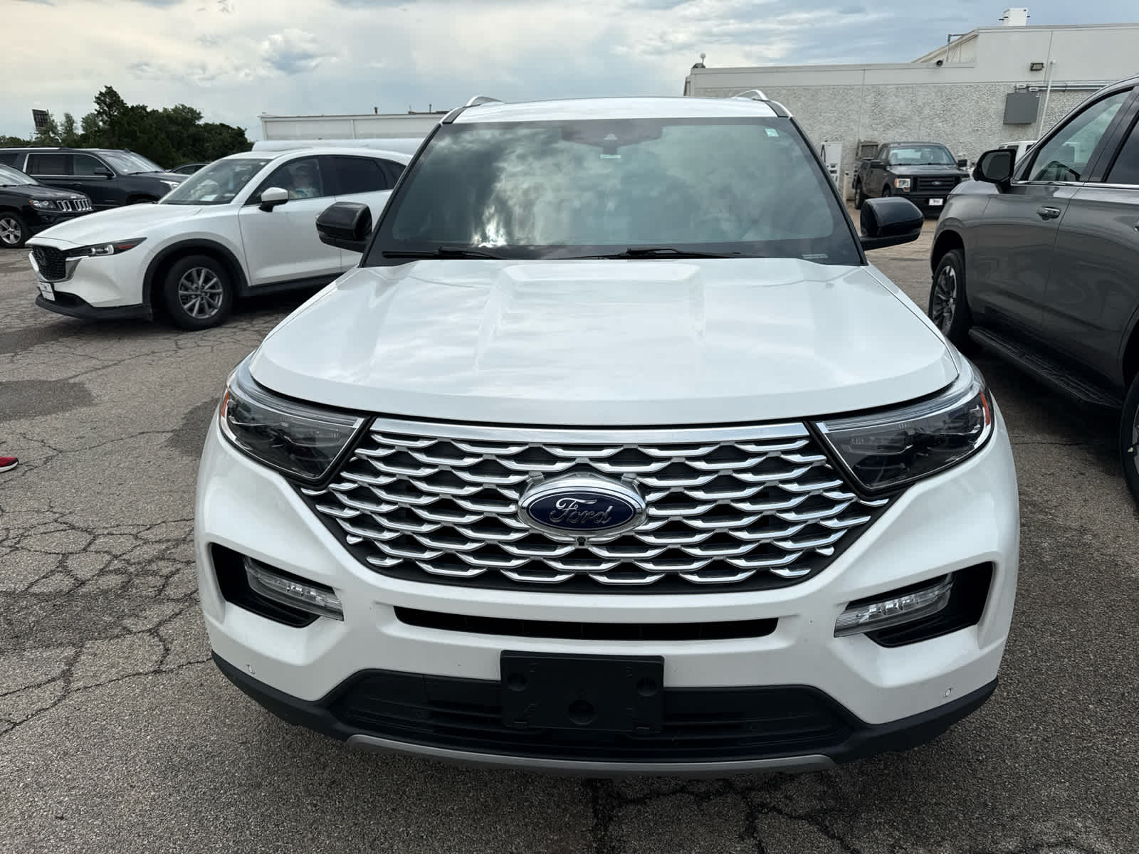 2023 Ford Explorer Platinum