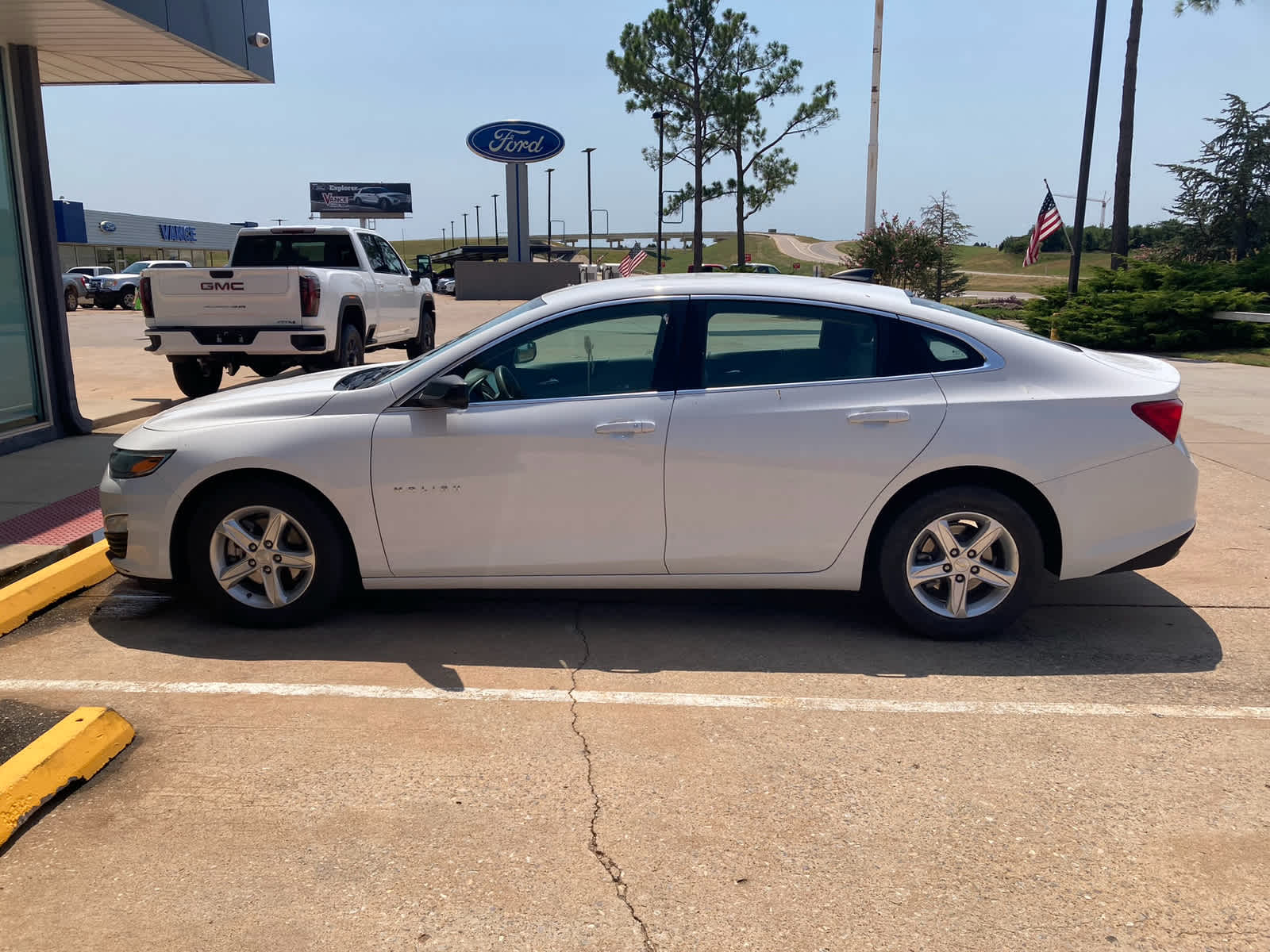 2022 Chevrolet Malibu LS