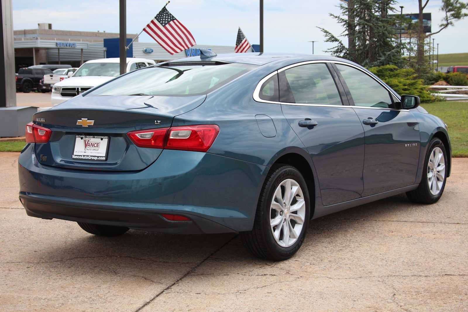 2025 Chevrolet Malibu LT