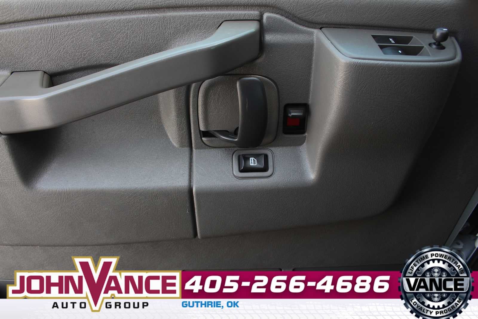 2017 Chevrolet Express 2500 LT