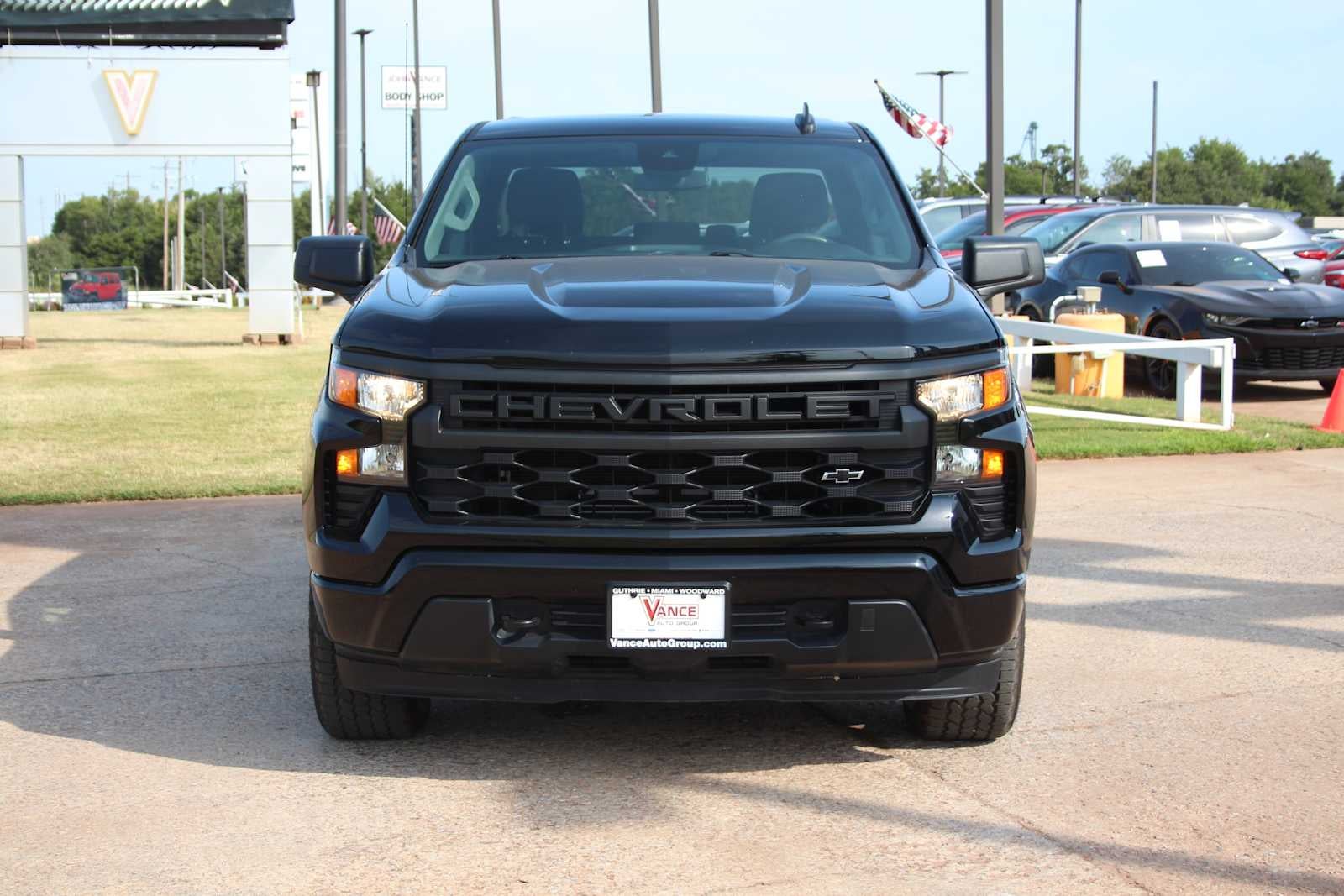 2024 Chevrolet Silverado 1500 Custom