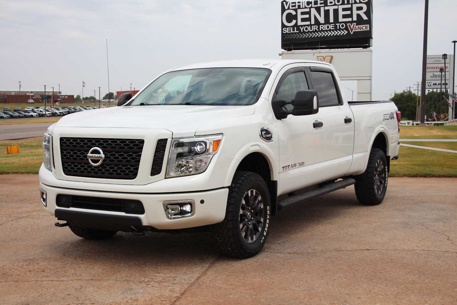2019 Nissan TITAN XD PRO-4X
