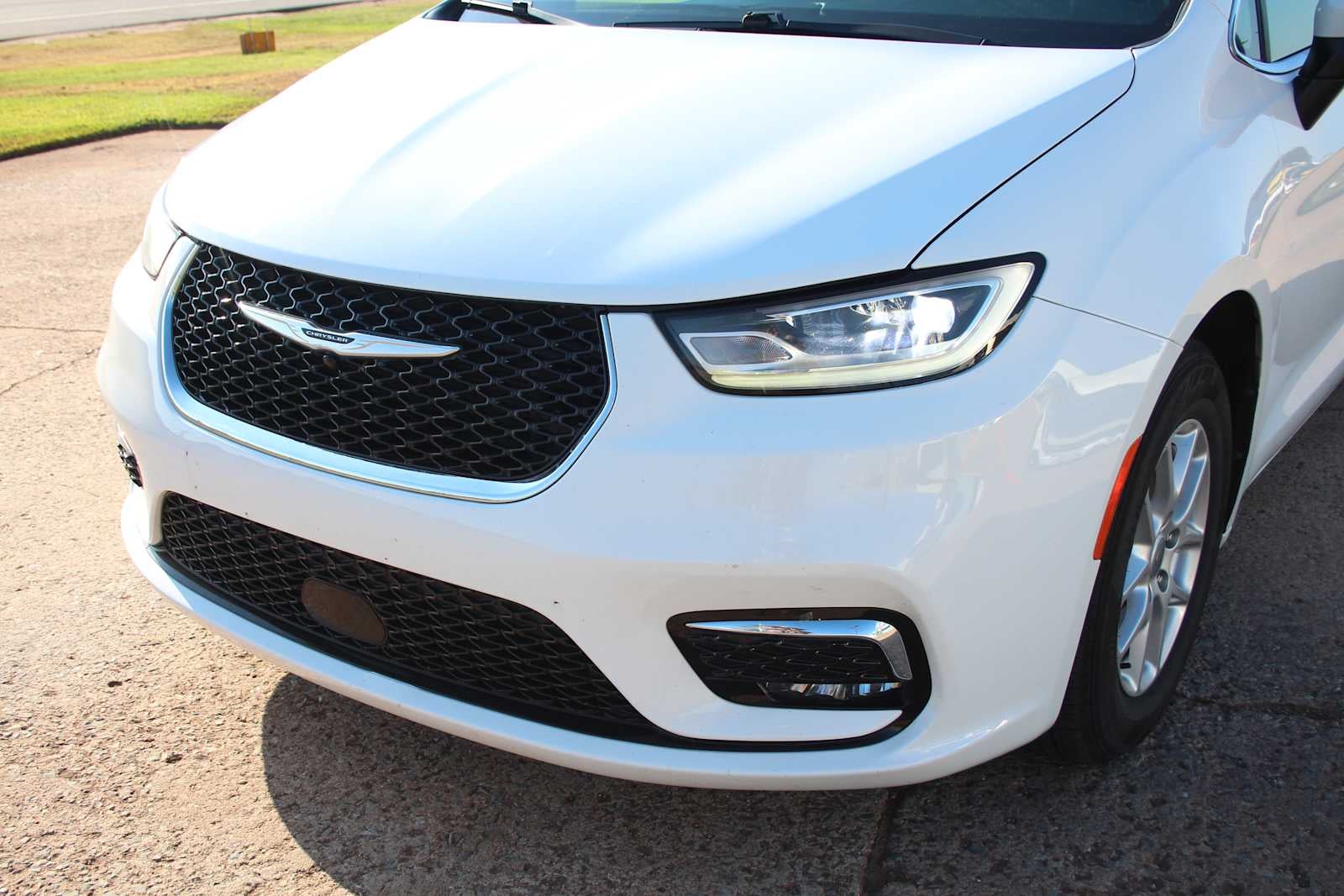 2023 Chrysler Pacifica Touring