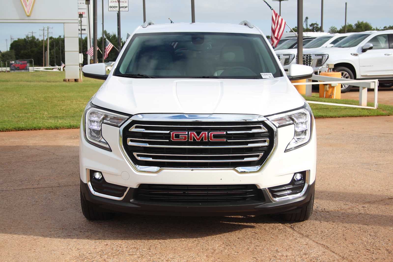 2023 GMC Terrain SLT
