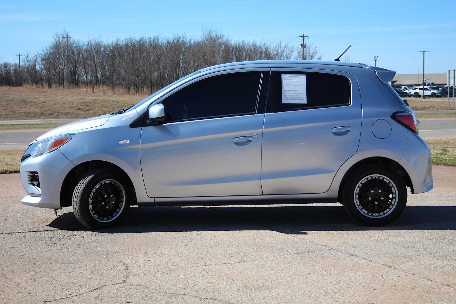 2024 Mitsubishi Mirage ES