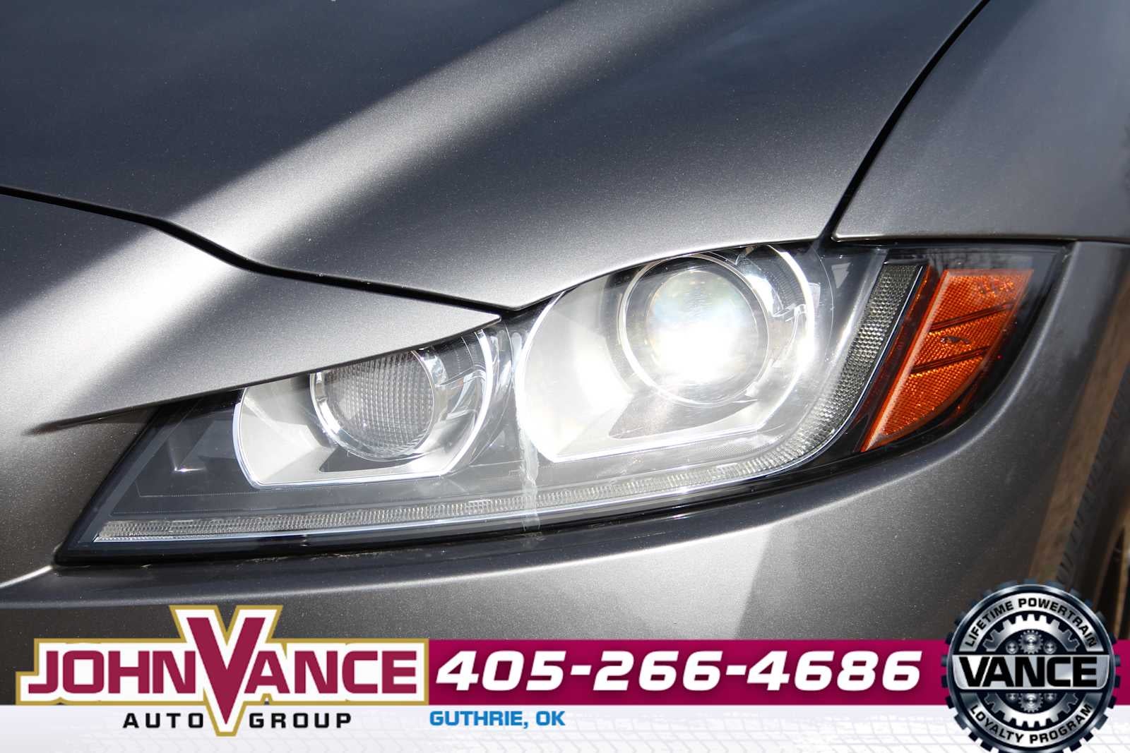 2018 Jaguar F-PACE 25t Premium