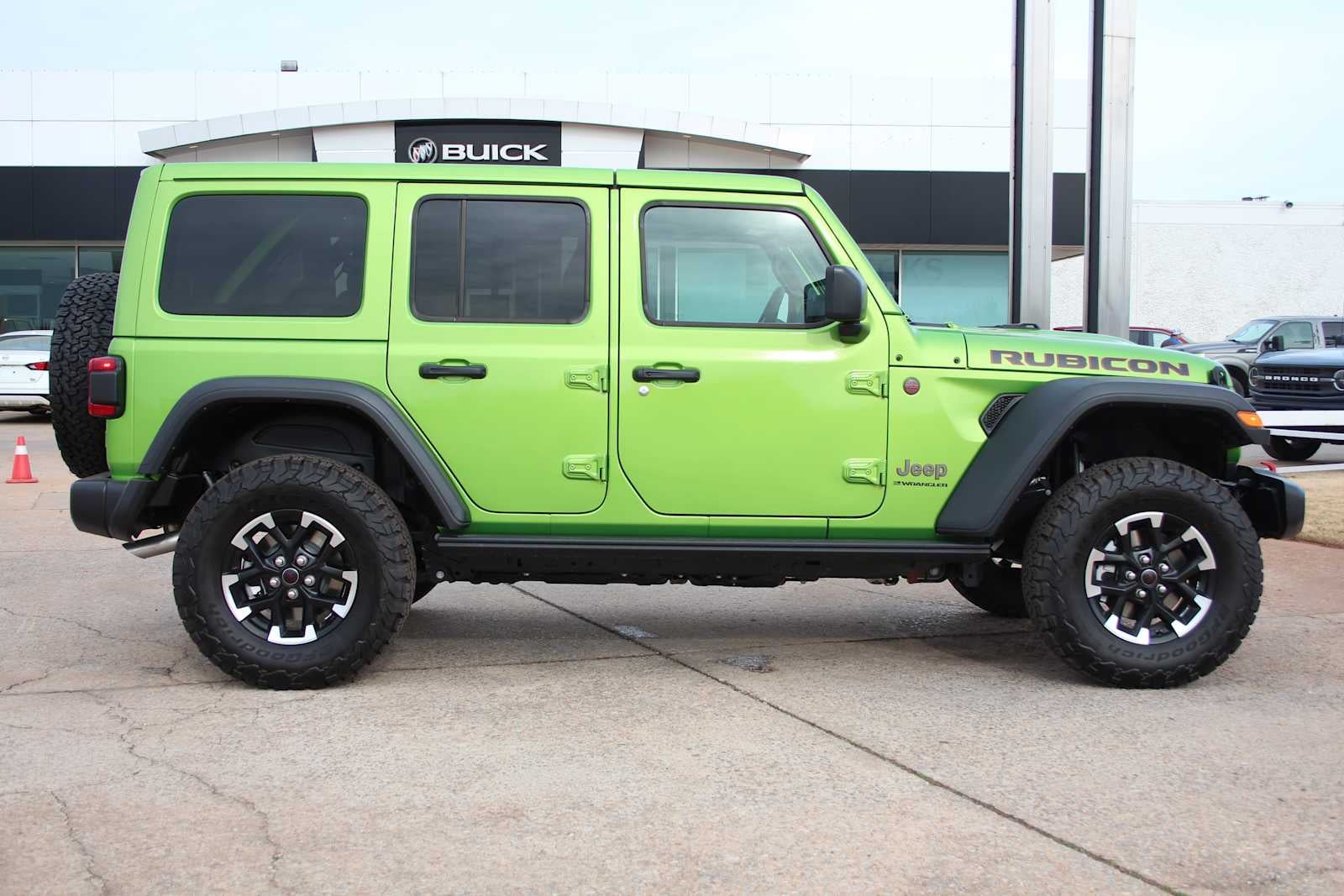 2025 Jeep Wrangler 4-Door Rubicon - Photo 15