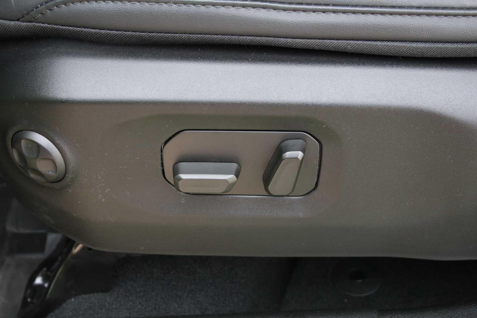 2025 Jeep Wrangler 4-Door Rubicon - Photo 30