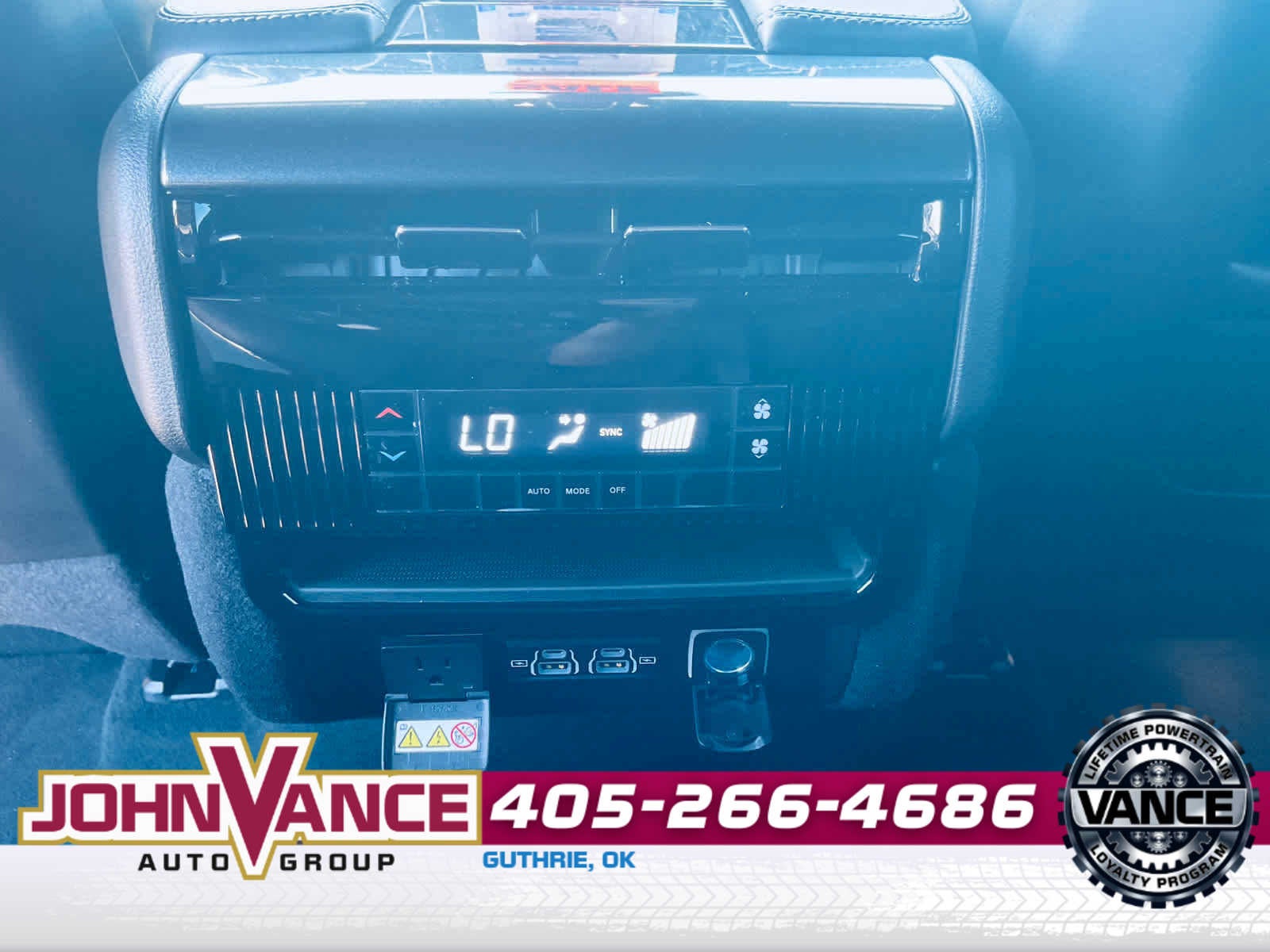 2024 Jeep Wagoneer BASE