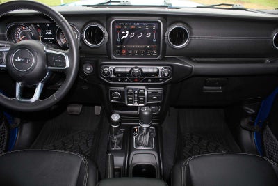 2022 Jeep Gladiator Overland