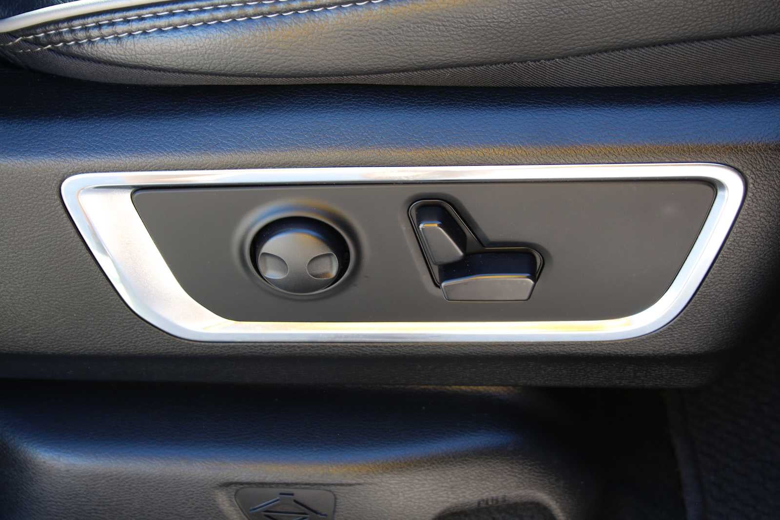 2024 RAM Ram 1500 Pickup Laramie - Photo 21