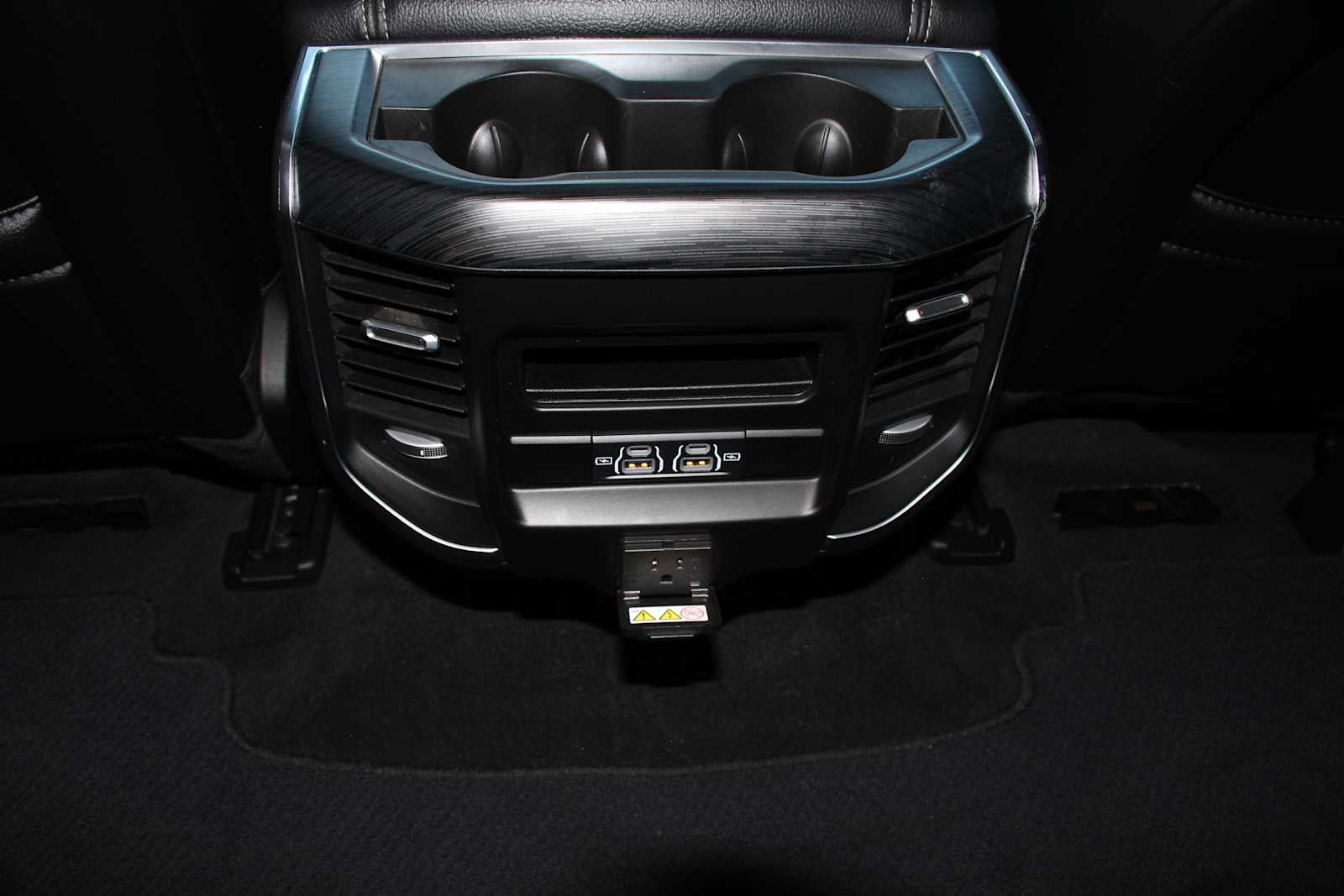 2024 RAM Ram 1500 Pickup Laramie - Photo 30