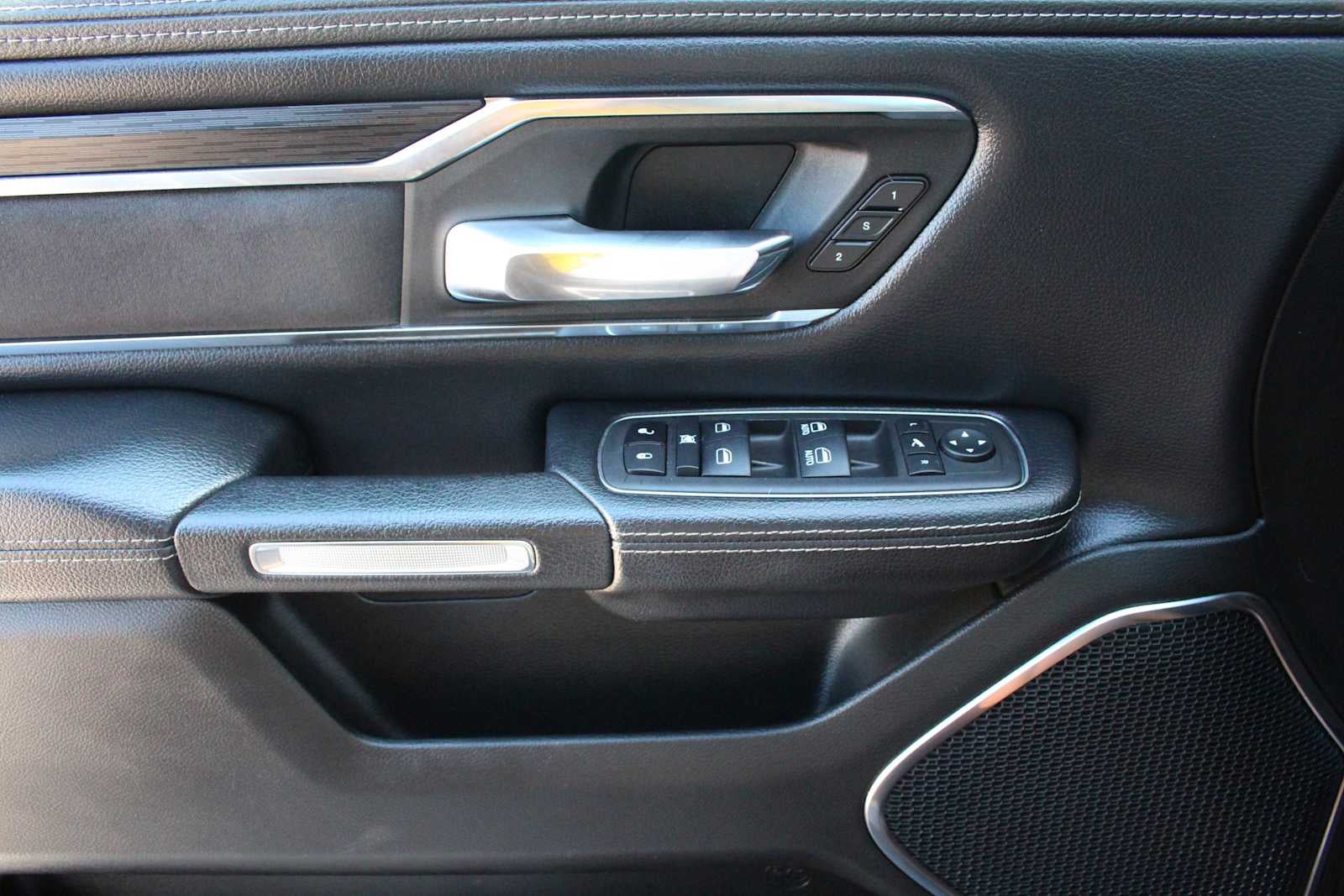 2024 RAM Ram 1500 Pickup Laramie - Photo 33