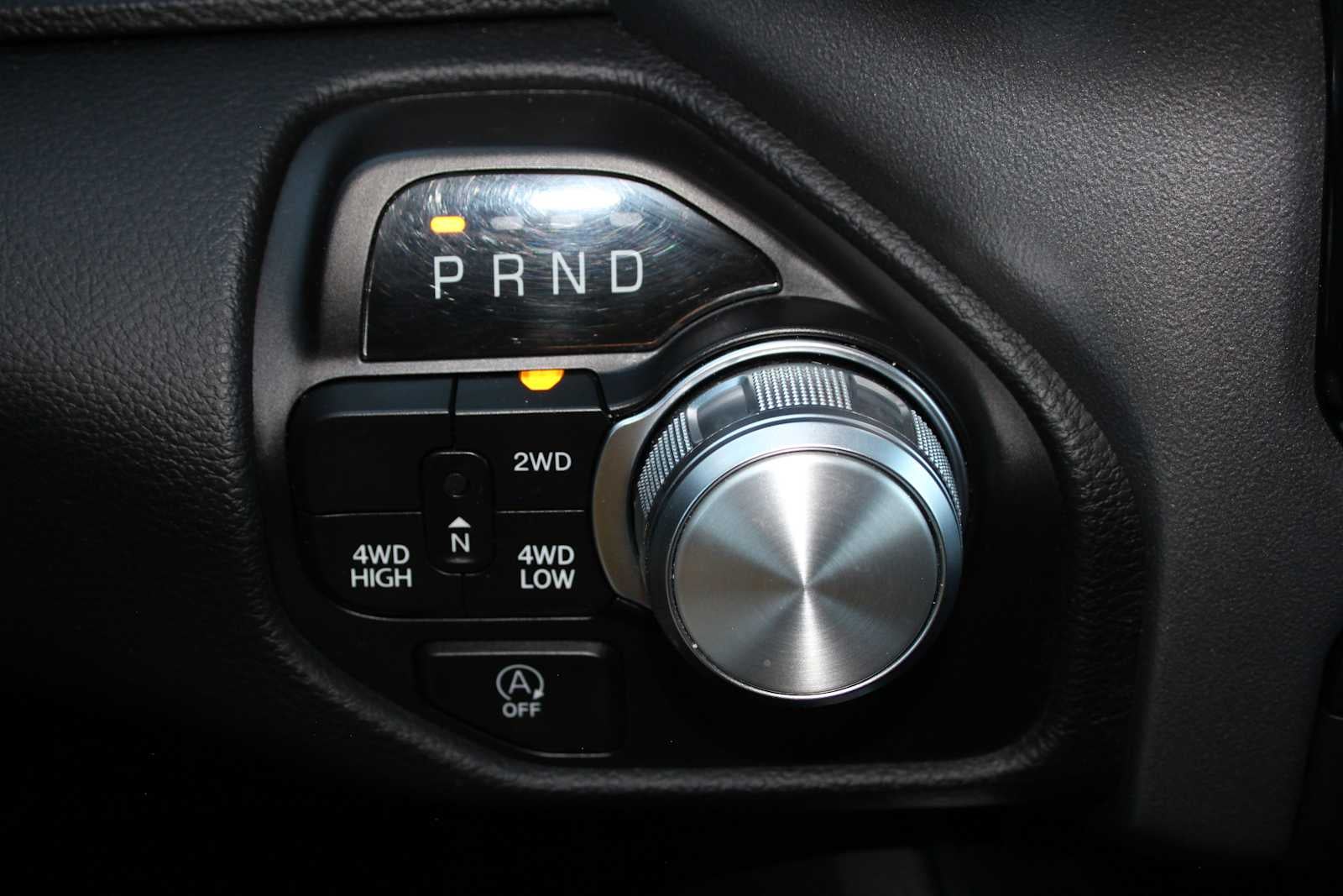 2024 RAM Ram 1500 Pickup Laramie - Photo 42