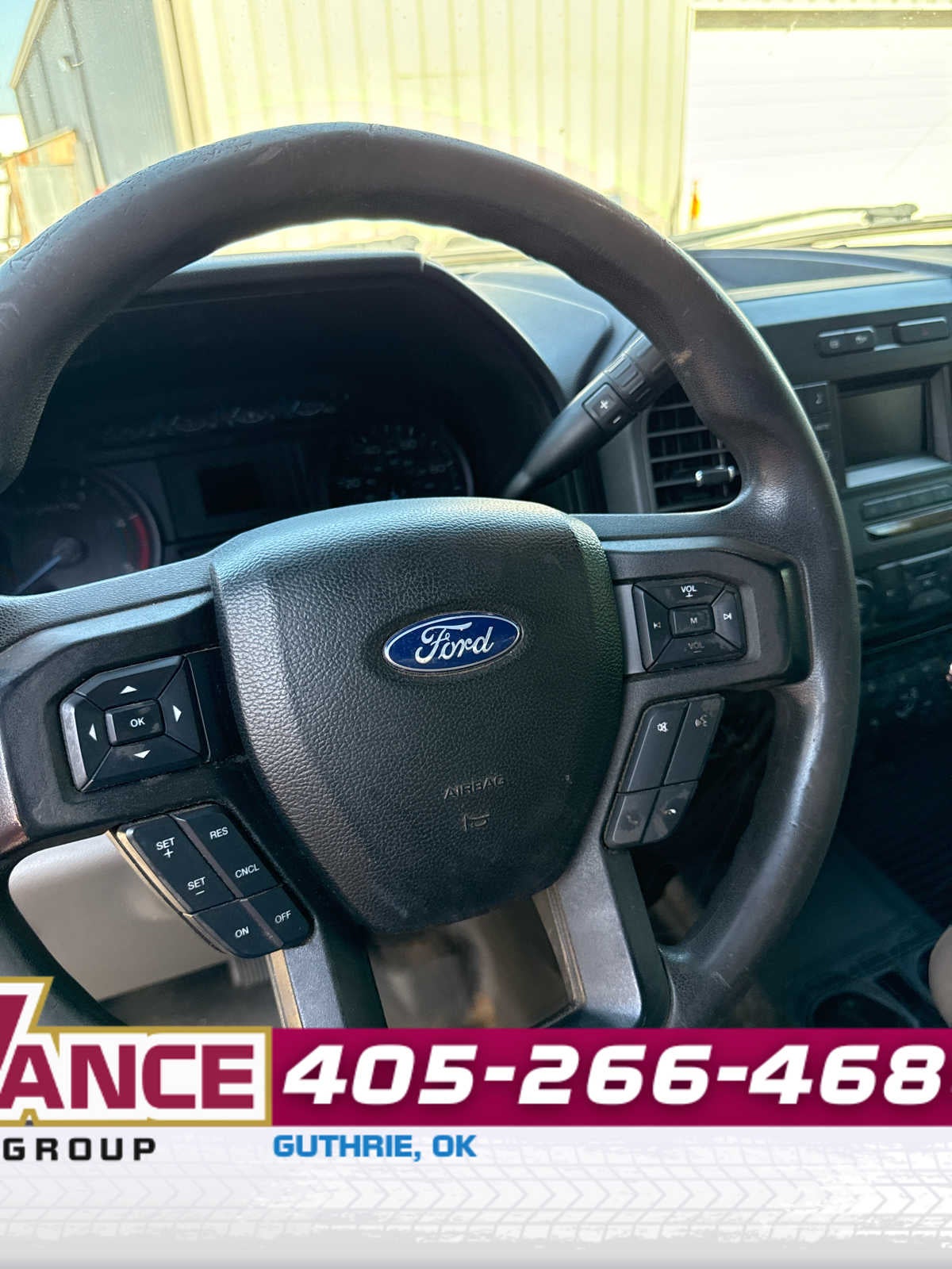 2017 Ford Super Duty F-350 SRW Lariat