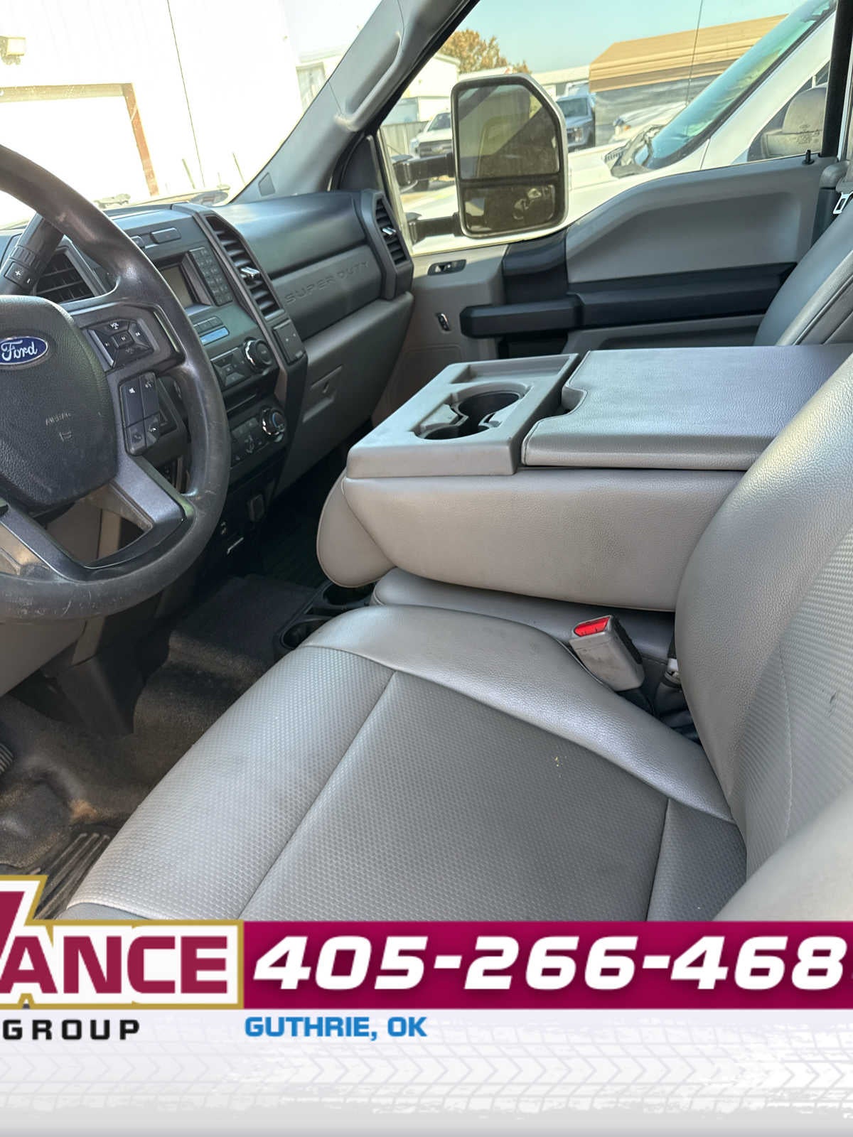 2017 Ford Super Duty F-350 SRW Lariat