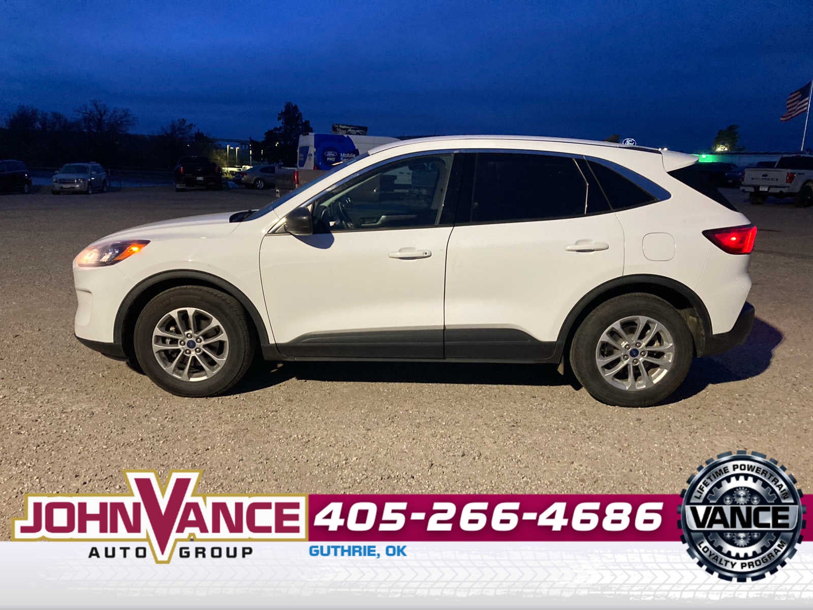 Used 2022 Ford Escape SE with VIN 1FMCU0G64NUB80929 for sale in Guthrie, OK