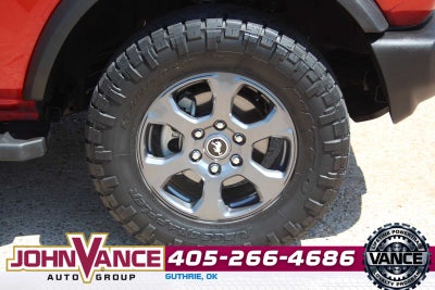 2022 Ford Bronco Base