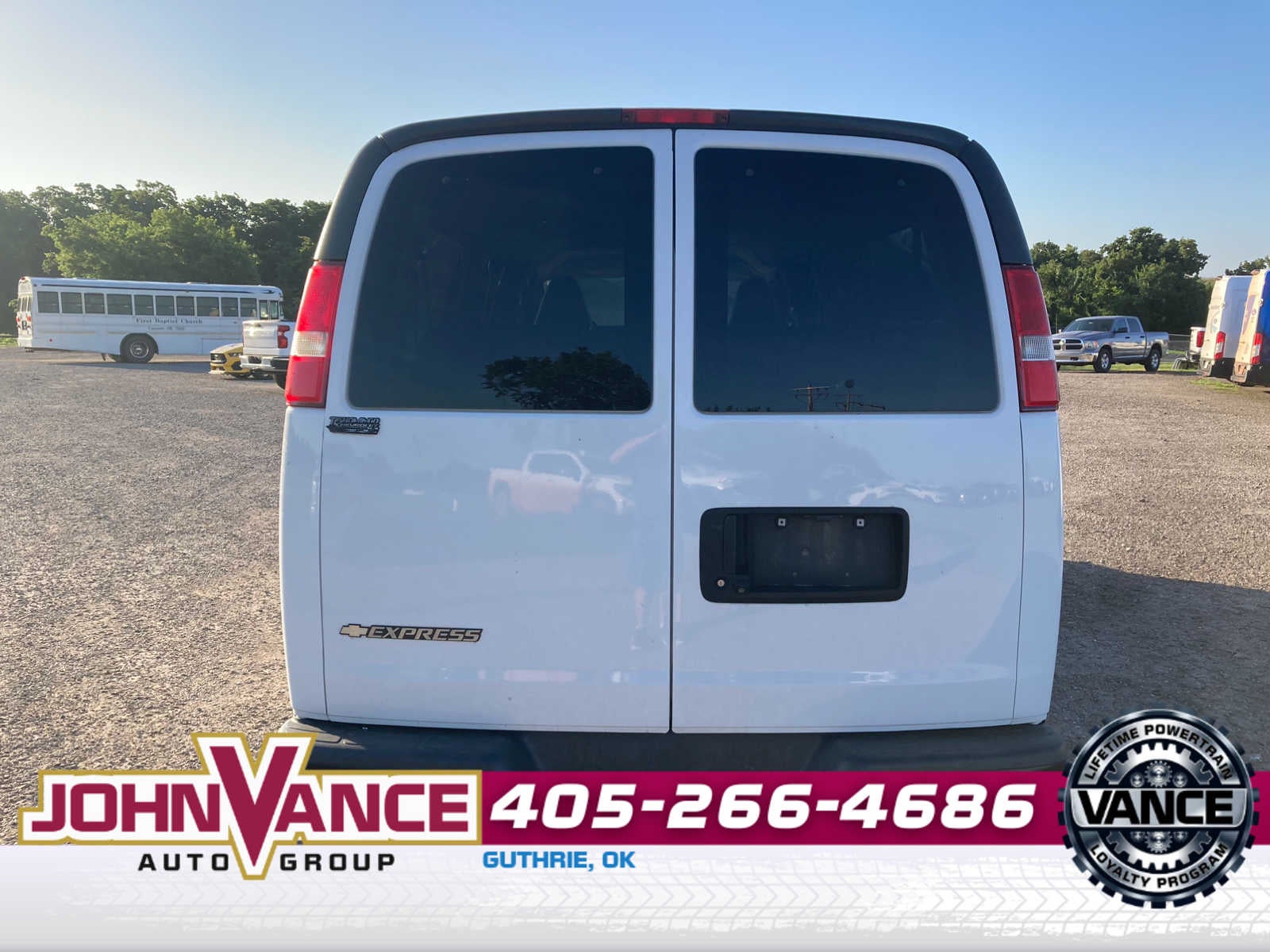 2019 Chevrolet Express Passenger 3500 LS