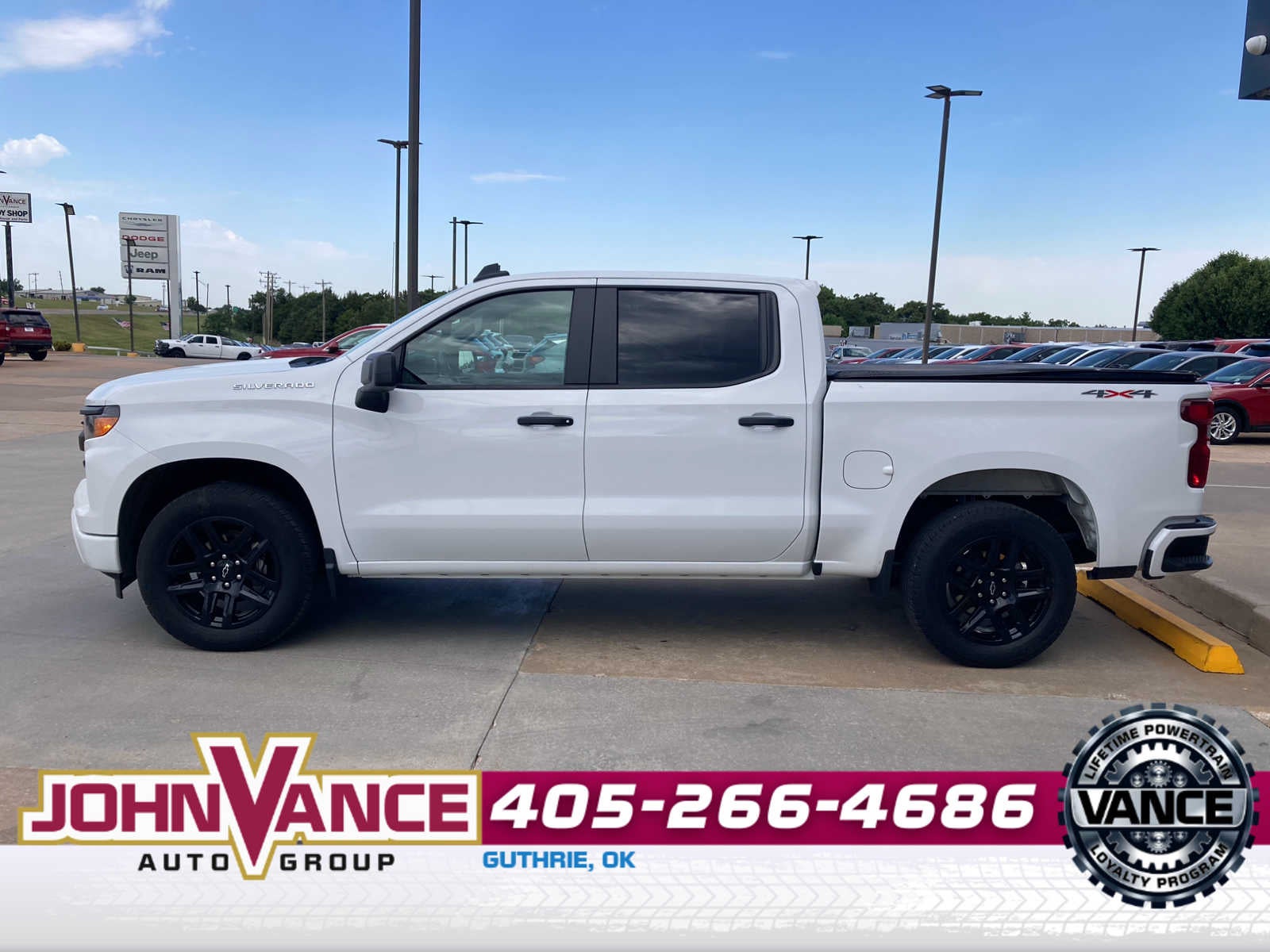 2023 Chevrolet Silverado 1500 Custom