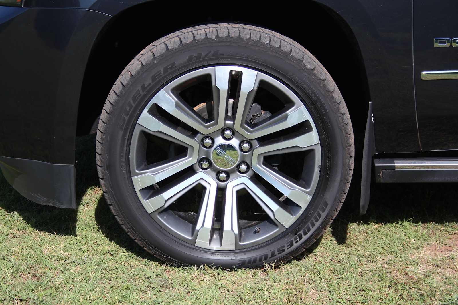 2020 GMC Yukon XL Denali