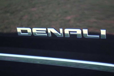 2020 GMC Yukon XL Denali