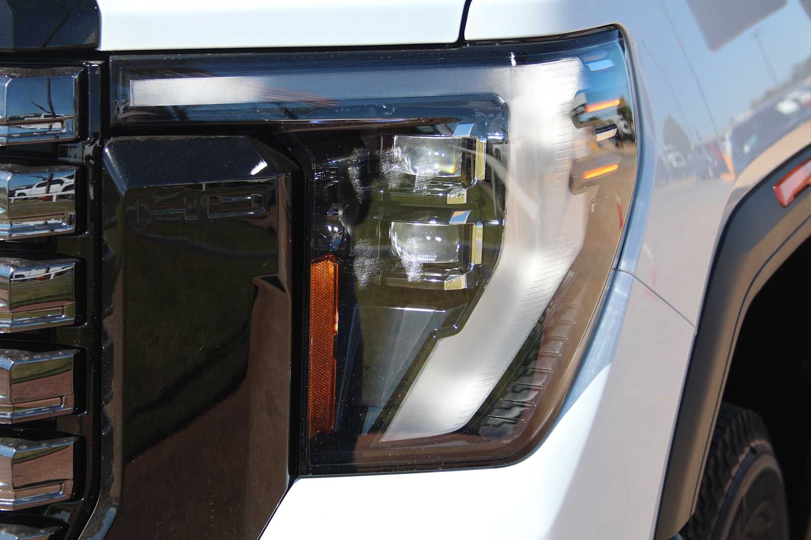 2026 GMC Sierra 3500HD Denali Ultimate DRW