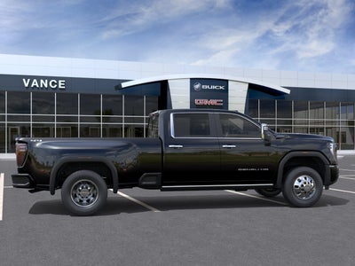 2026 GMC Sierra 3500HD Denali Ultimate DRW
