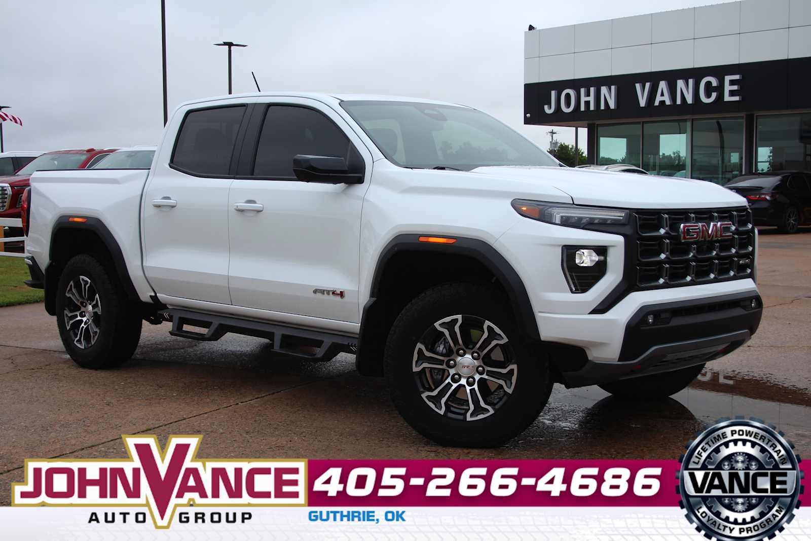 2025 GMC Canyon 4WD AT4 Crew Cab Short Box's photo