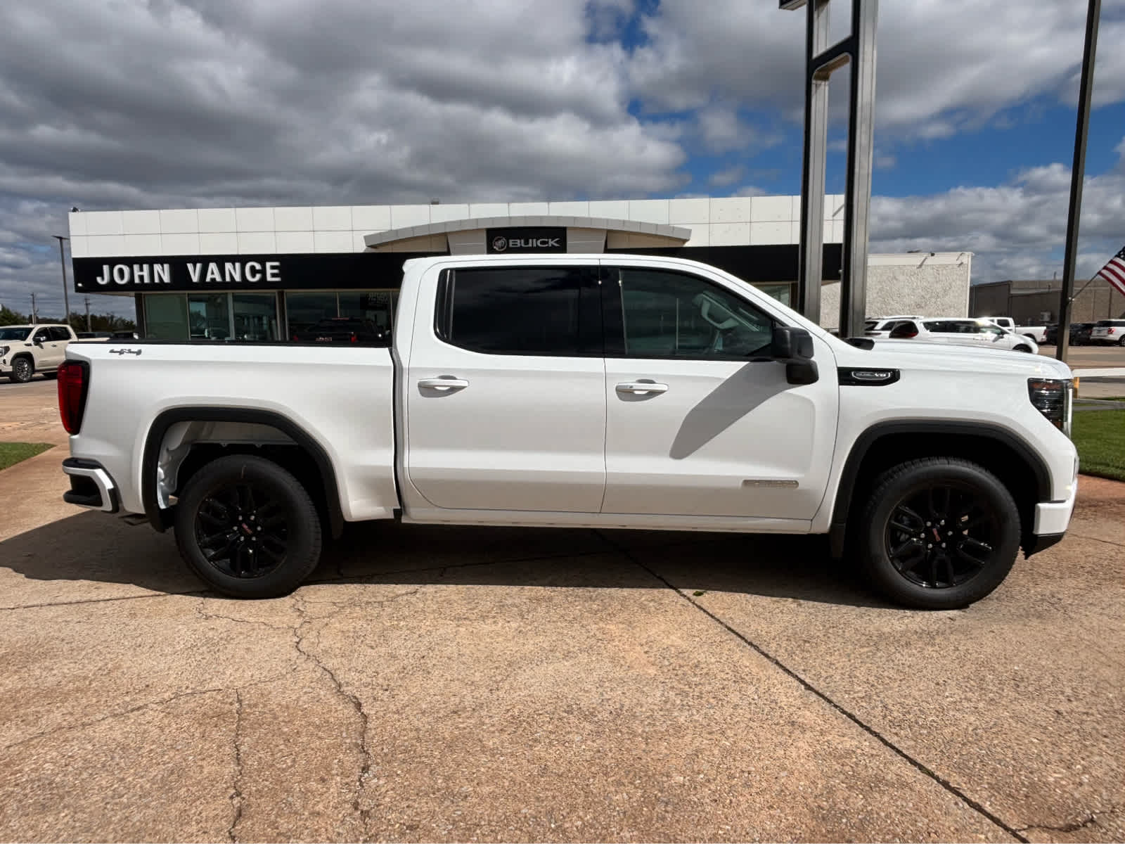 2026 GMC Sierra 1500 Elevation