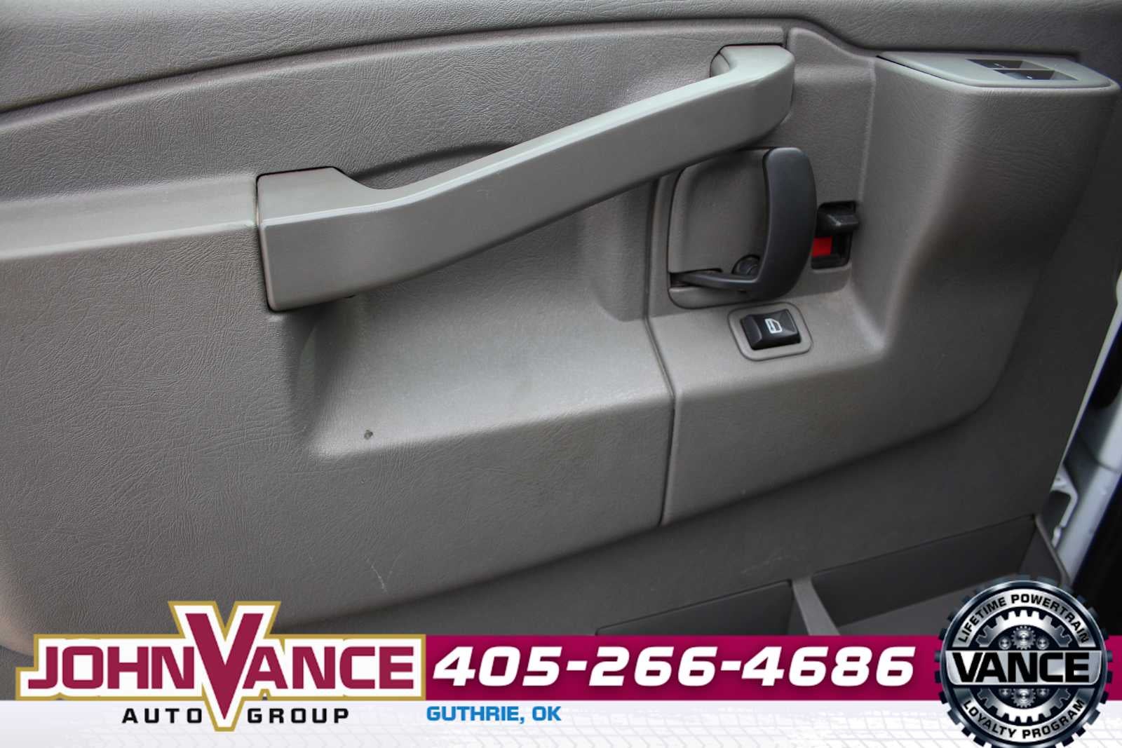 2017 GMC Savana Cargo 2500 NA