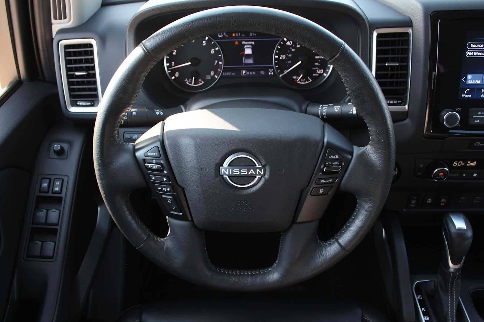 2023 Nissan Frontier SV