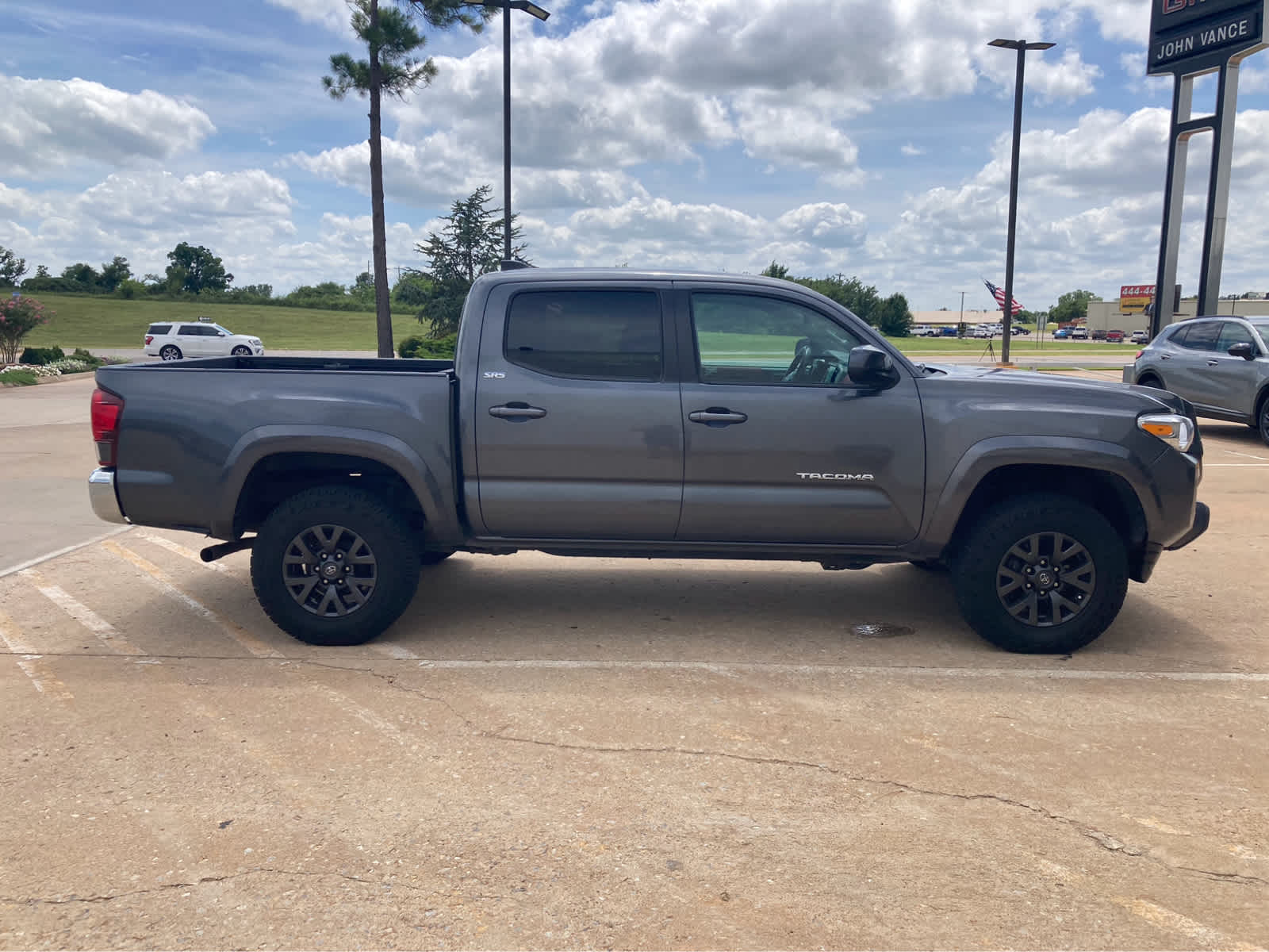 2021 Toyota Tacoma 4WD SR