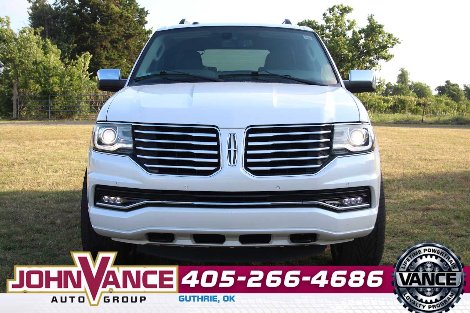 2015 Lincoln Navigator Base