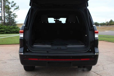 2022 Lincoln Navigator L Black Label