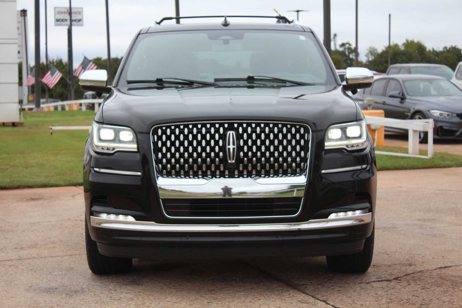 2022 Lincoln Navigator L Black Label