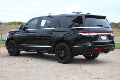 2022 Lincoln Navigator L Black Label