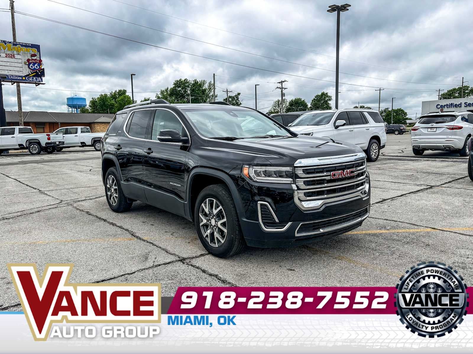 2023 GMC Acadia SLE