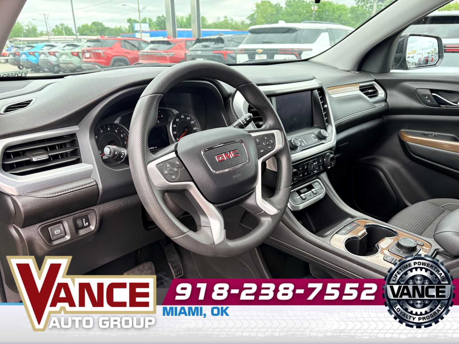 2023 GMC Acadia SLE