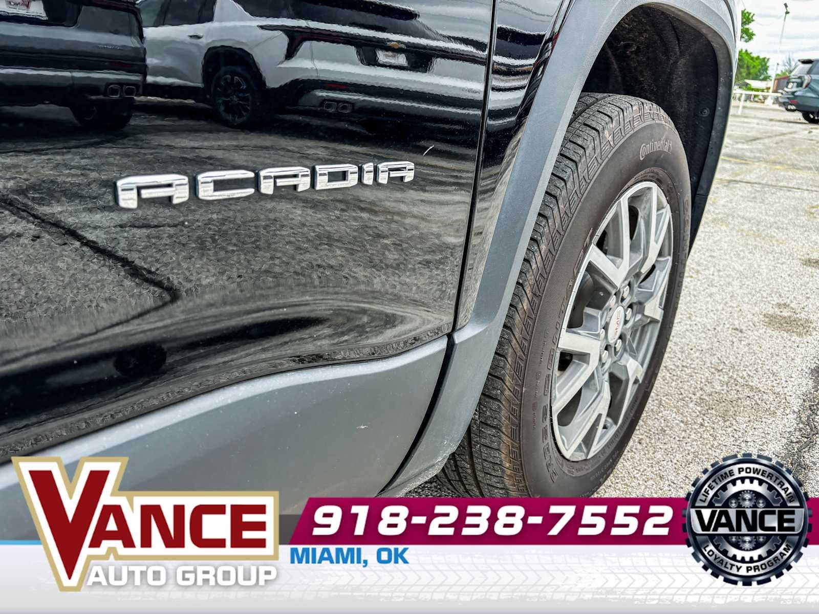 2023 GMC Acadia SLE