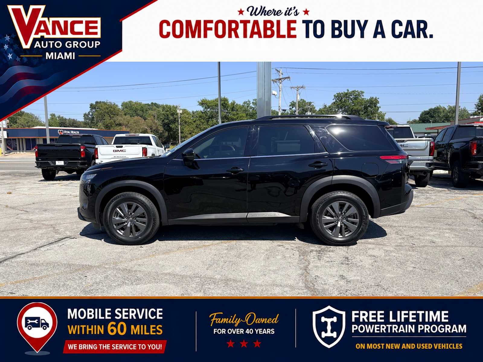 2024 Nissan Pathfinder SV