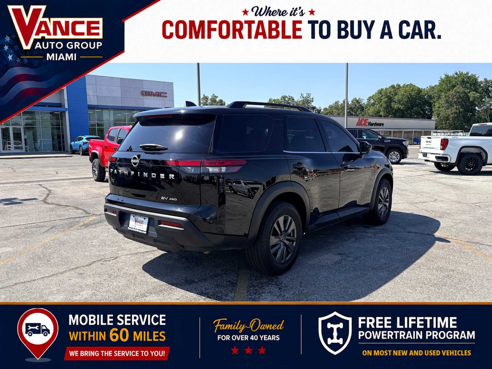 2024 Nissan Pathfinder SV