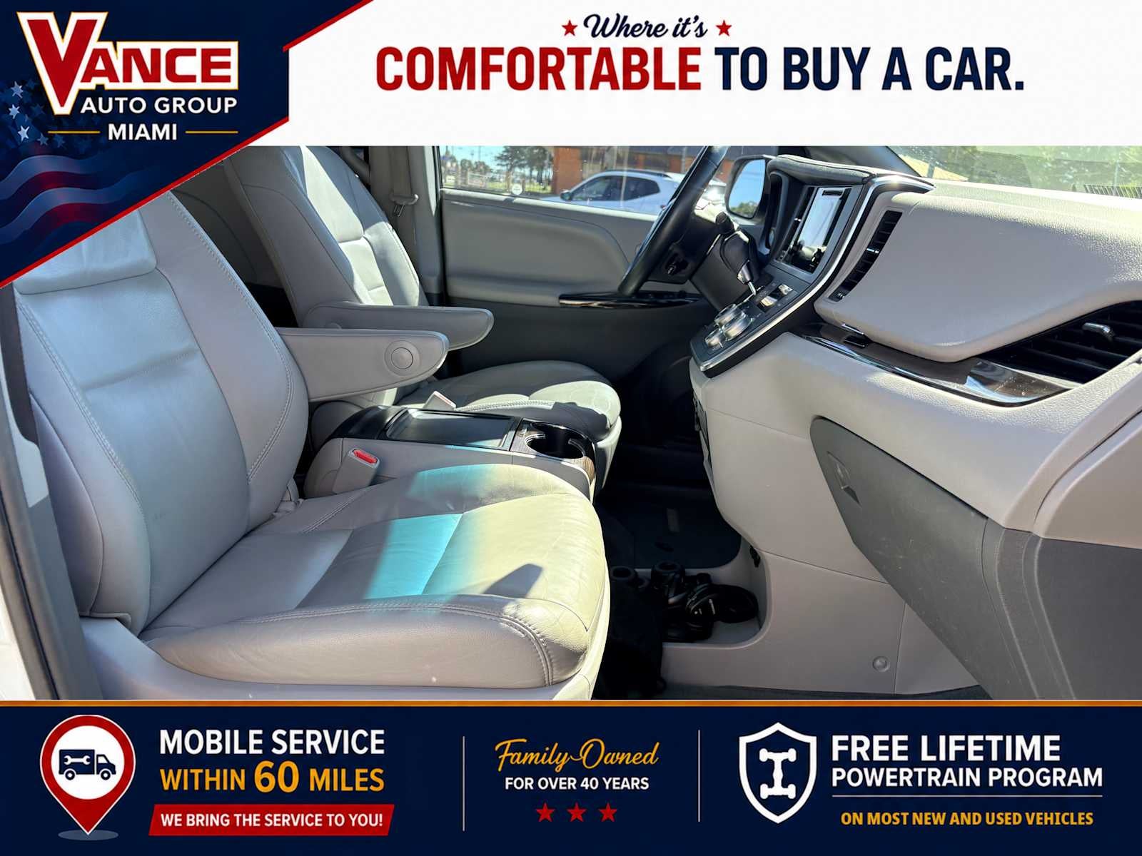 2017 Toyota Sienna XLE Auto Access Seat
