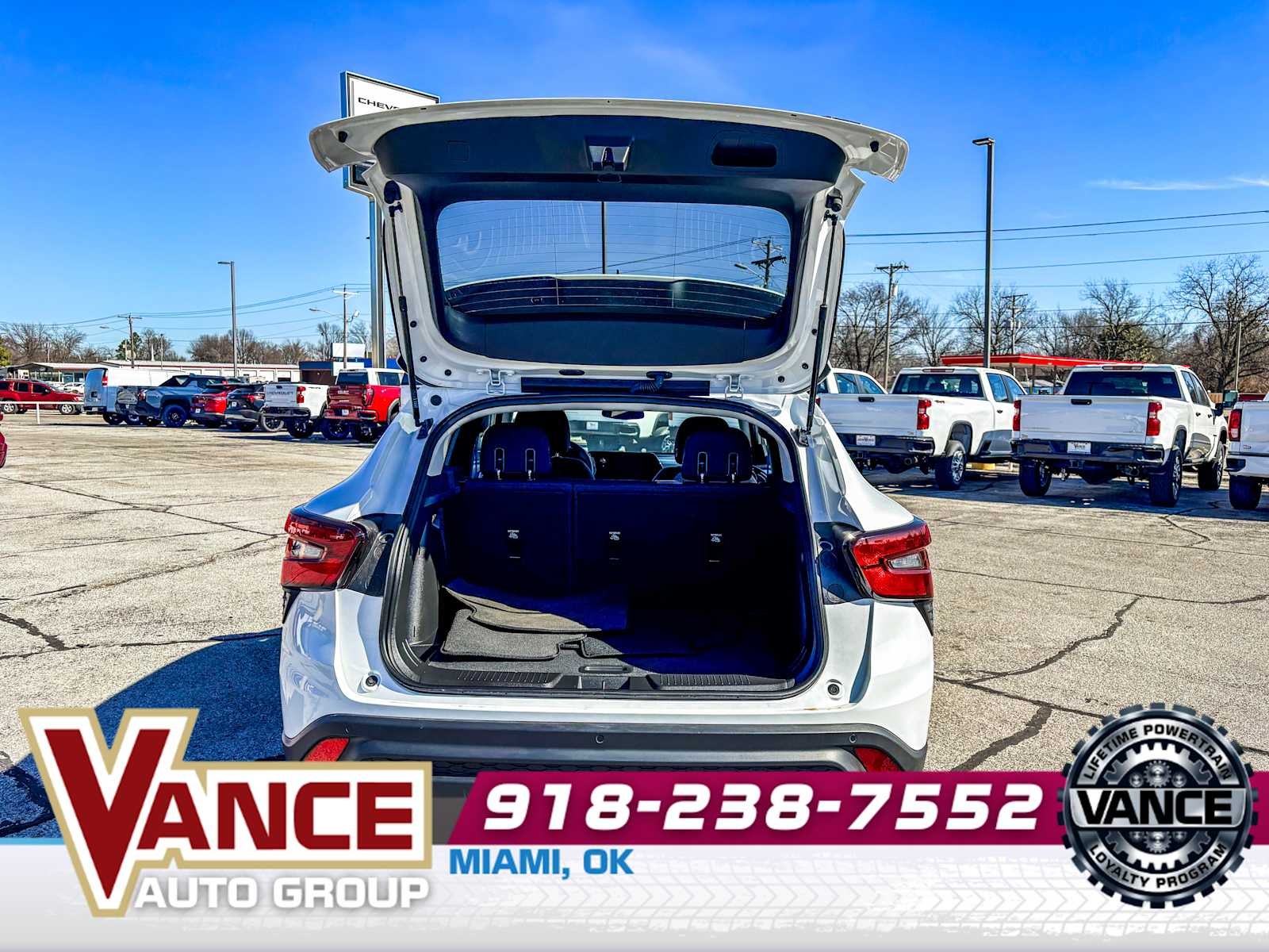 2025 Chevrolet Trax LS